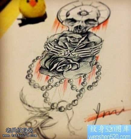 骷髅头玫瑰花纹身图案