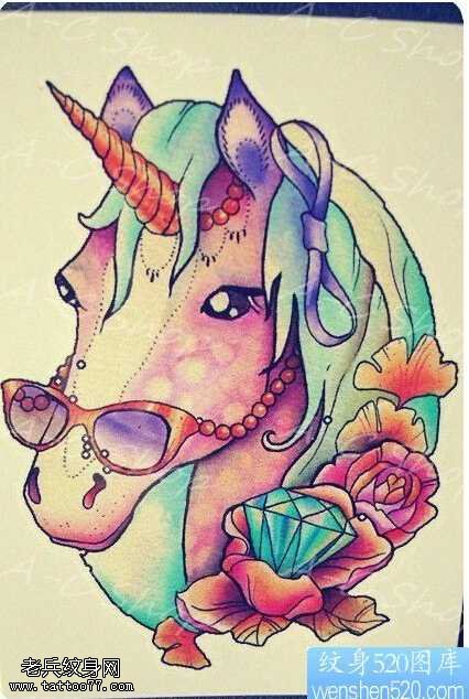 彩色独角兽钻石纹身图案