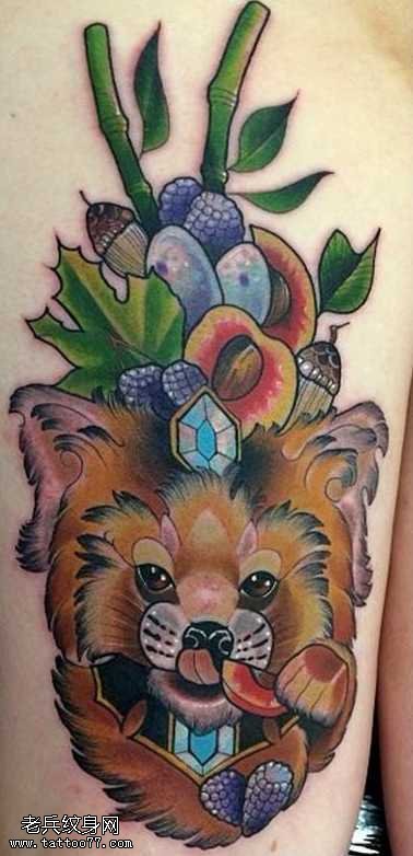 彩色狐狸纹身图案