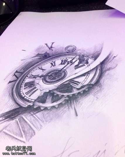 手稿黑灰齿轮纹身图案