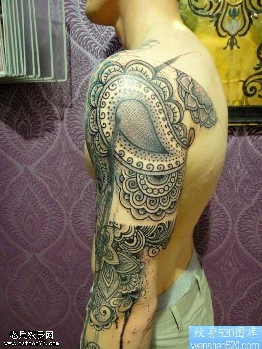 胳膊特别风格古典风韵纹身图案