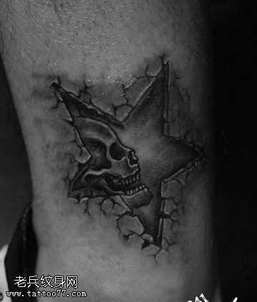 腿部烙印五角星骷髅纹身图案