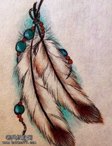 手稿羽毛纹身图案