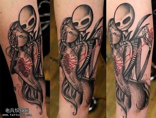 手臂骷髅纹身图案