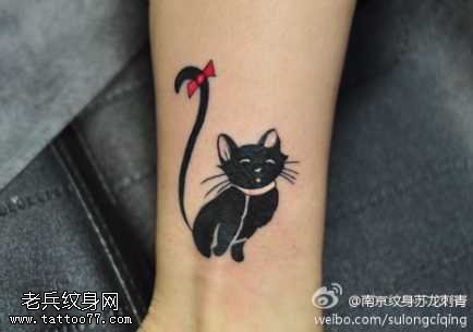 可爱图腾猫咪纹身图案