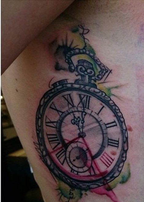 个性钟表时钟腰部纹身图案大全