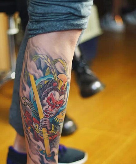 齐天大圣孙悟空时尚腿部纹身