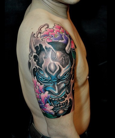 传统纹身图案之般若手臂纹身