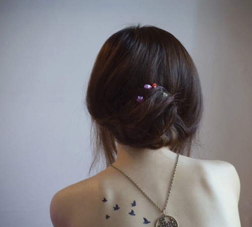 简约唯美的大雁纹身