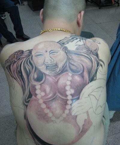 男士喜爱的弥勒佛纹身