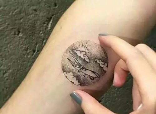 小清新圆形几何纹身图案