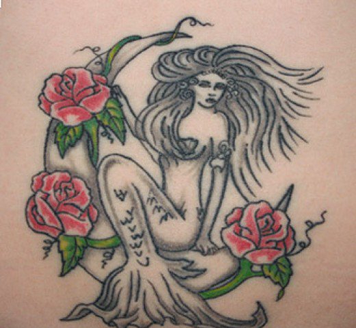 多种美人鱼纹身图案