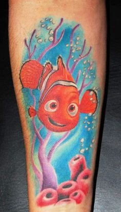 小丑鱼尼莫纹身图案Nemo tattoo