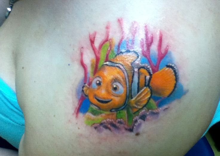 小丑鱼尼莫纹身图案Nemo tattoo