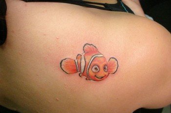 小丑鱼尼莫纹身图案Nemo tattoo