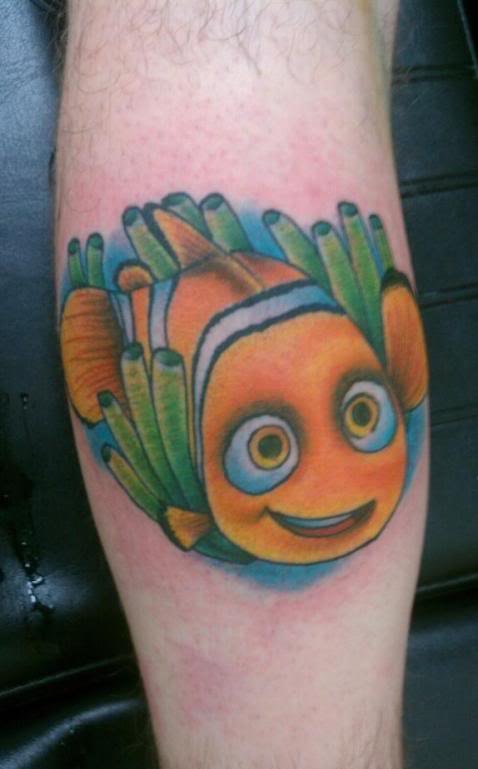 小丑鱼尼莫纹身图案Nemo tattoo