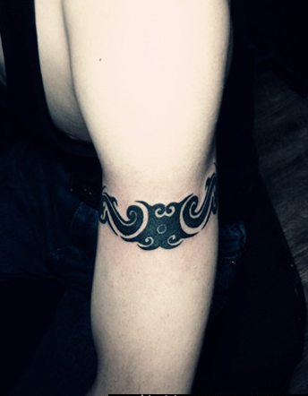 臂环纹身图案传统纹身风格