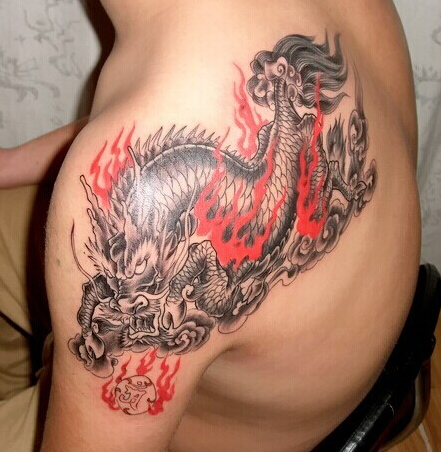 肩部大气火麒麟纹身图案