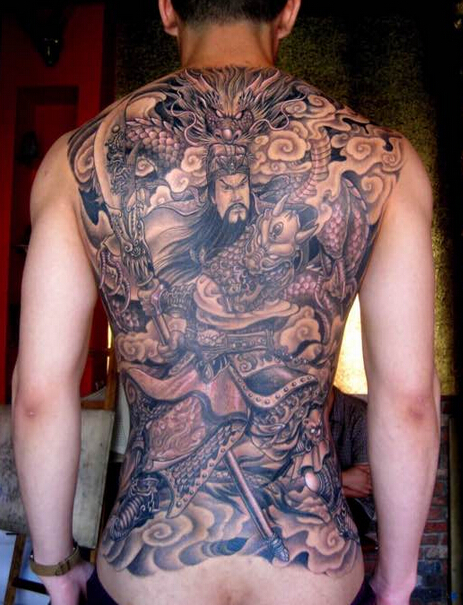 满背关公纹身图案