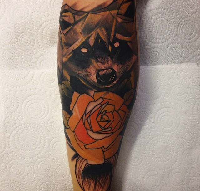 非常重口味的的个性图腾纹身