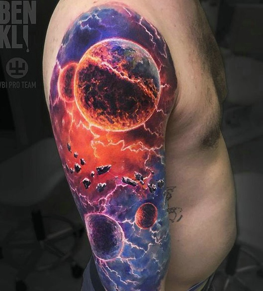 非常大胆酷爆的3d彩色图腾刺青