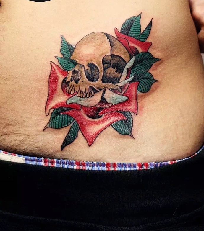 一组五颜六色的时尚图腾纹身