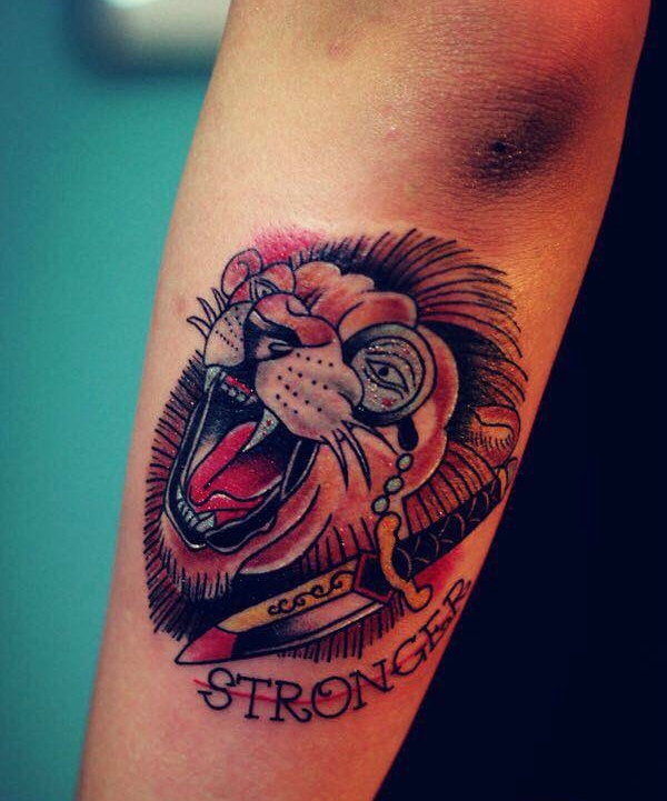 一组五颜六色的时尚图腾纹身