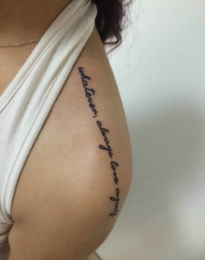 非常有创意的线条英文纹身