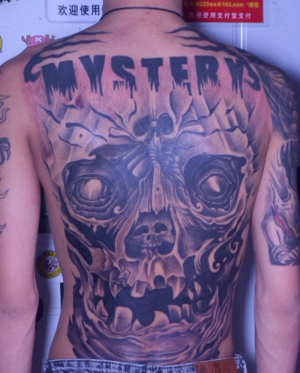 几款非常霸气的满背图腾刺青
