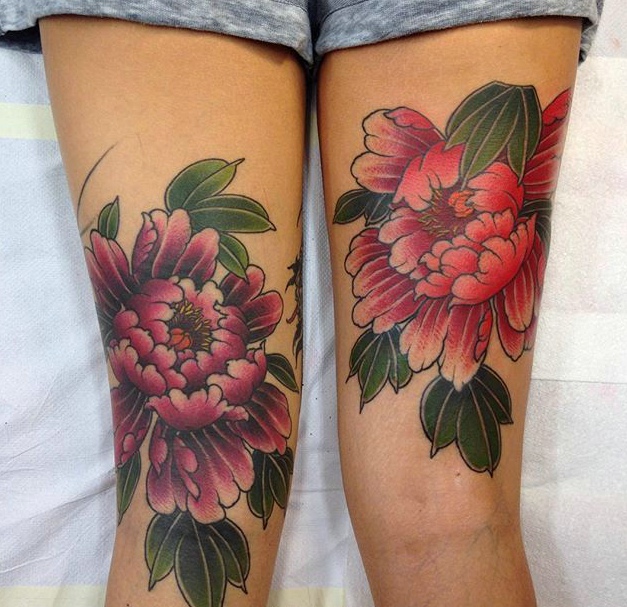 一组花中之王的漂亮牡丹花刺青