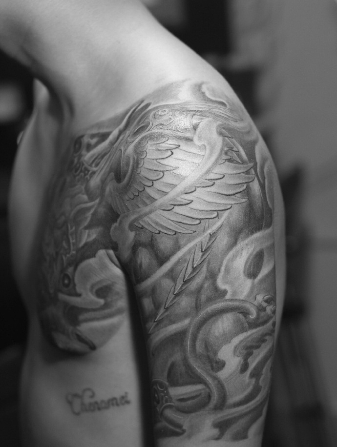 经典个性的帅气半甲貔貅刺青