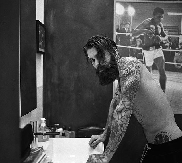 明星就该有的帅气图腾刺青