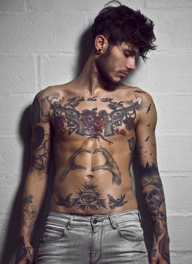 一组男明星的帅气纹身风采