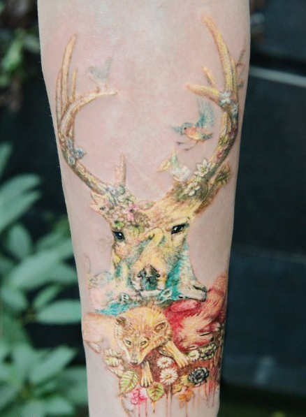 神奇呆萌鹿头纹身图案