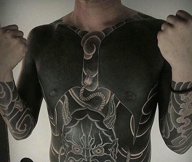 魅力男士胸前图腾纹身图案吊炸天