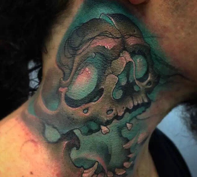 颈部3d骷髅纹身图案个性十足