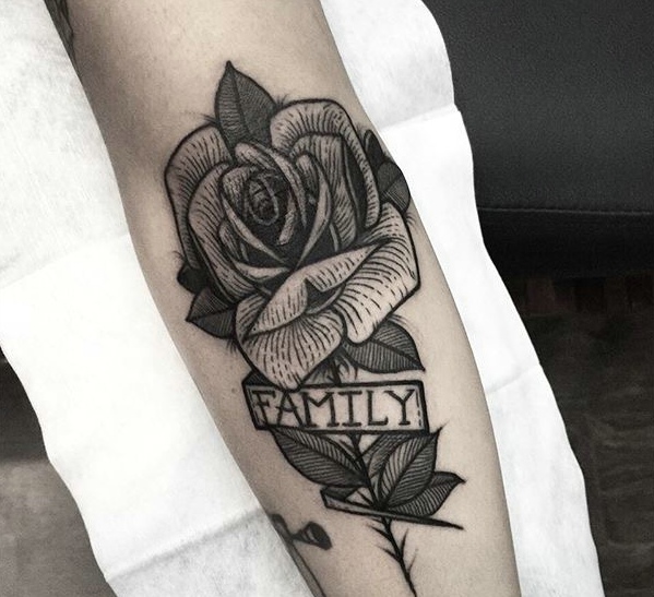 几款简单独特的手臂纹身图片