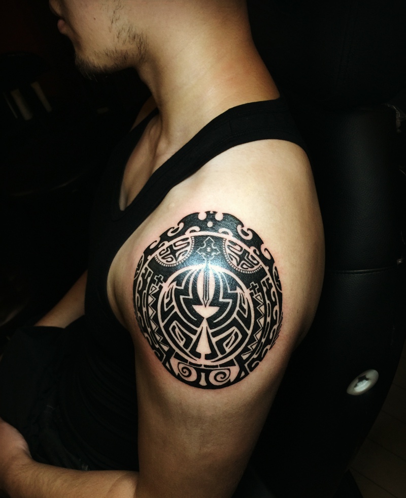 经典个性的大臂图腾纹身图案