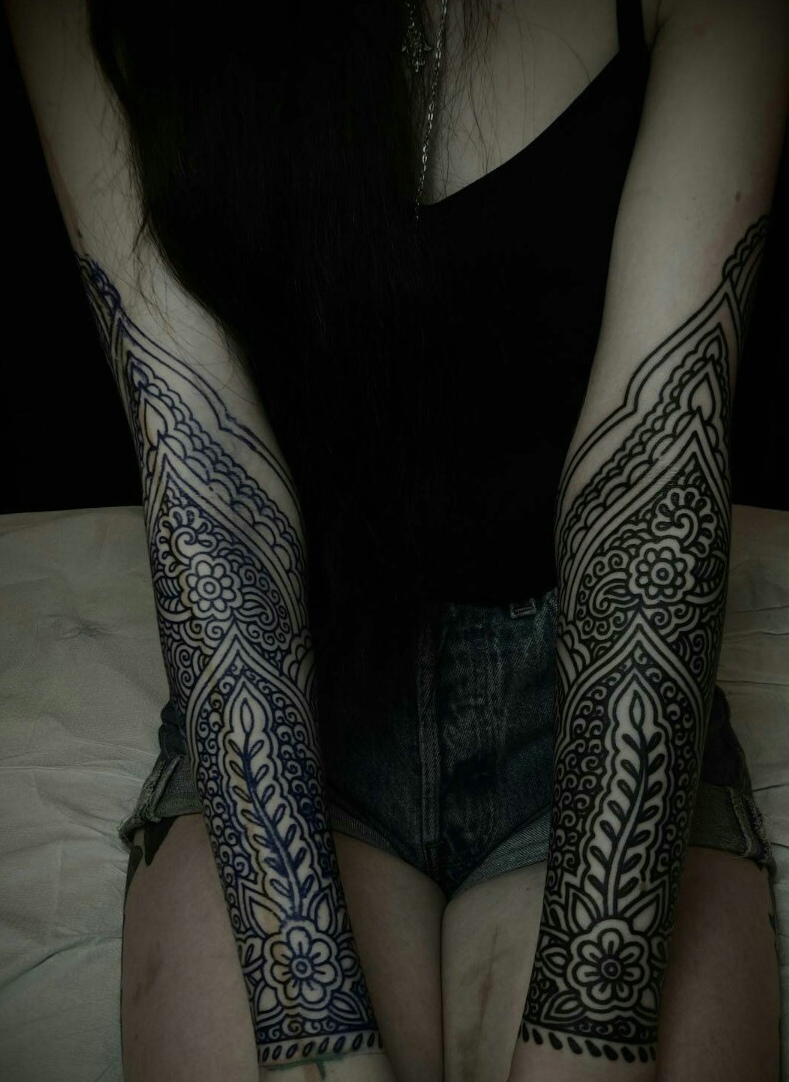 个性时尚的手臂图腾纹身图案