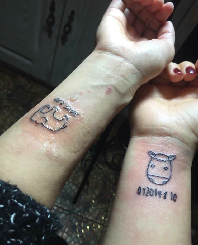 手腕个性小清新图腾纹身图片