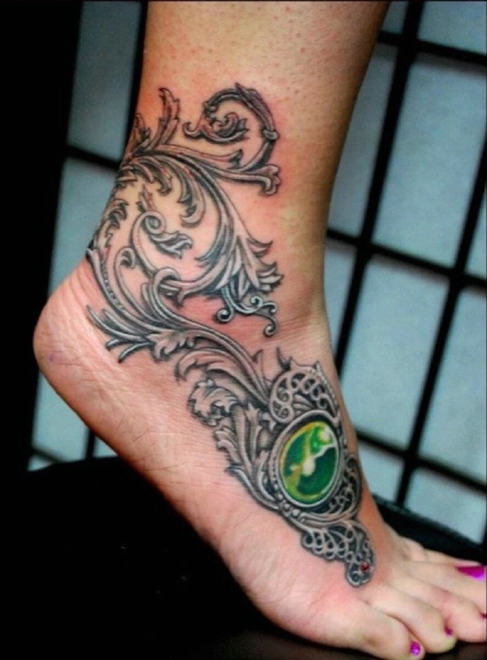 一组完全不一样风格的脚背纹身图案