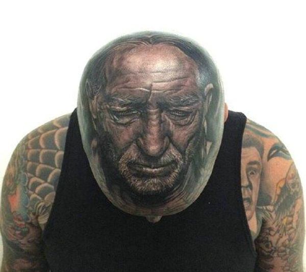 头顶上的肖像纹身图案