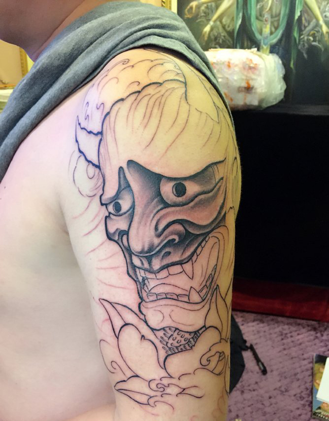 大臂上大般若纹身图案