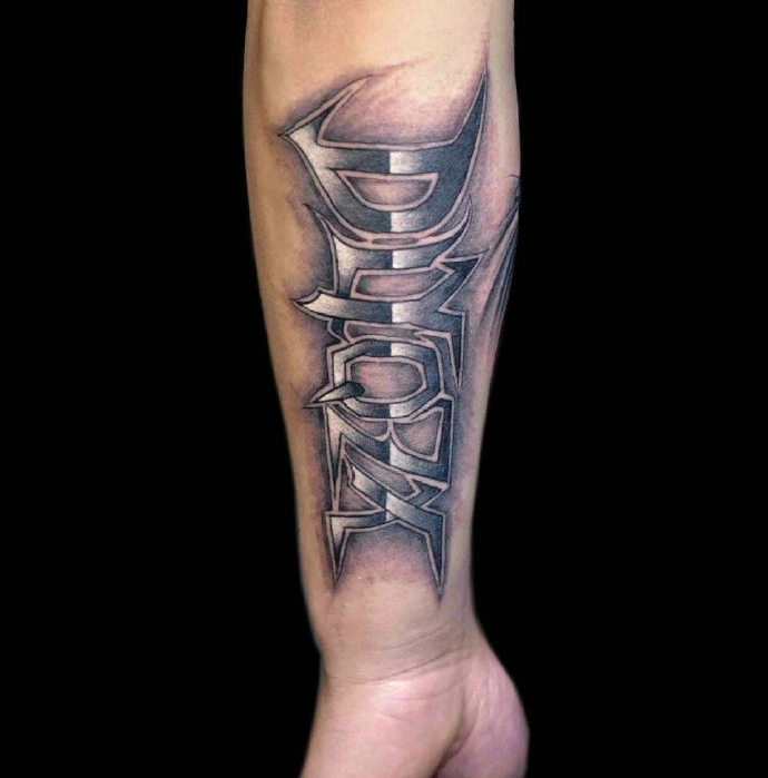 手臂内侧3d英文汉字纹身图片