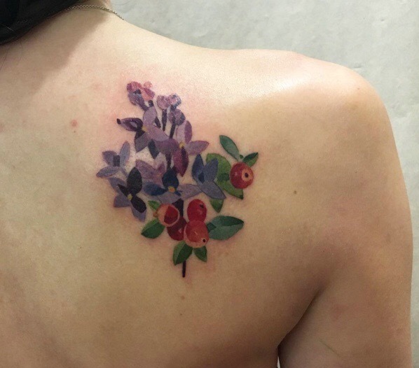 让人陶醉的几款漂亮花朵纹身图片