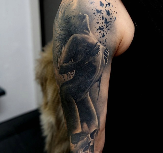 一组相当狂野的3d黑白纹身图案