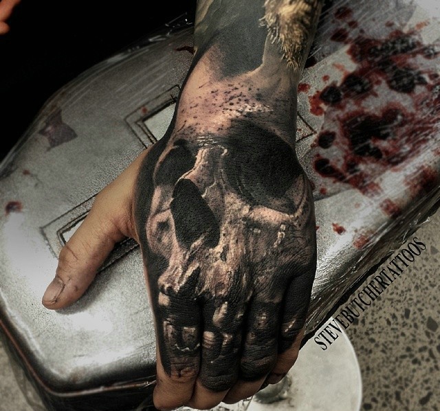 一组相当狂野的3d黑白纹身图案