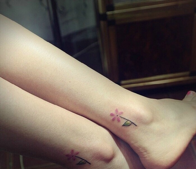 一组裸脚小清新纹身图片唯美秀气