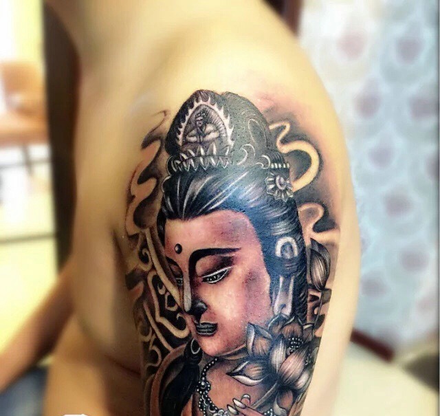 男士大臂经典佛祖纹身图案帅气无比