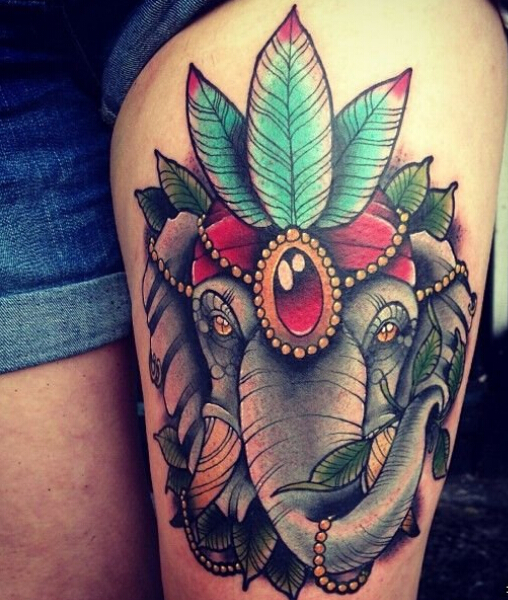 大腿大象纹身图案